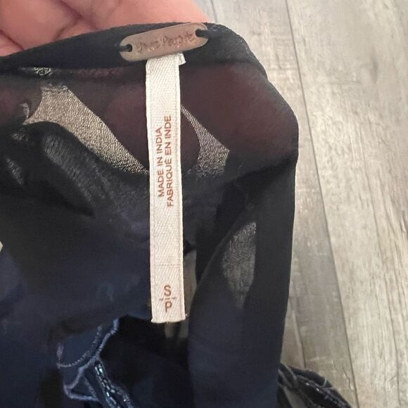 Free People Sheer
Beaded Dress size s - Picture 4 of 13